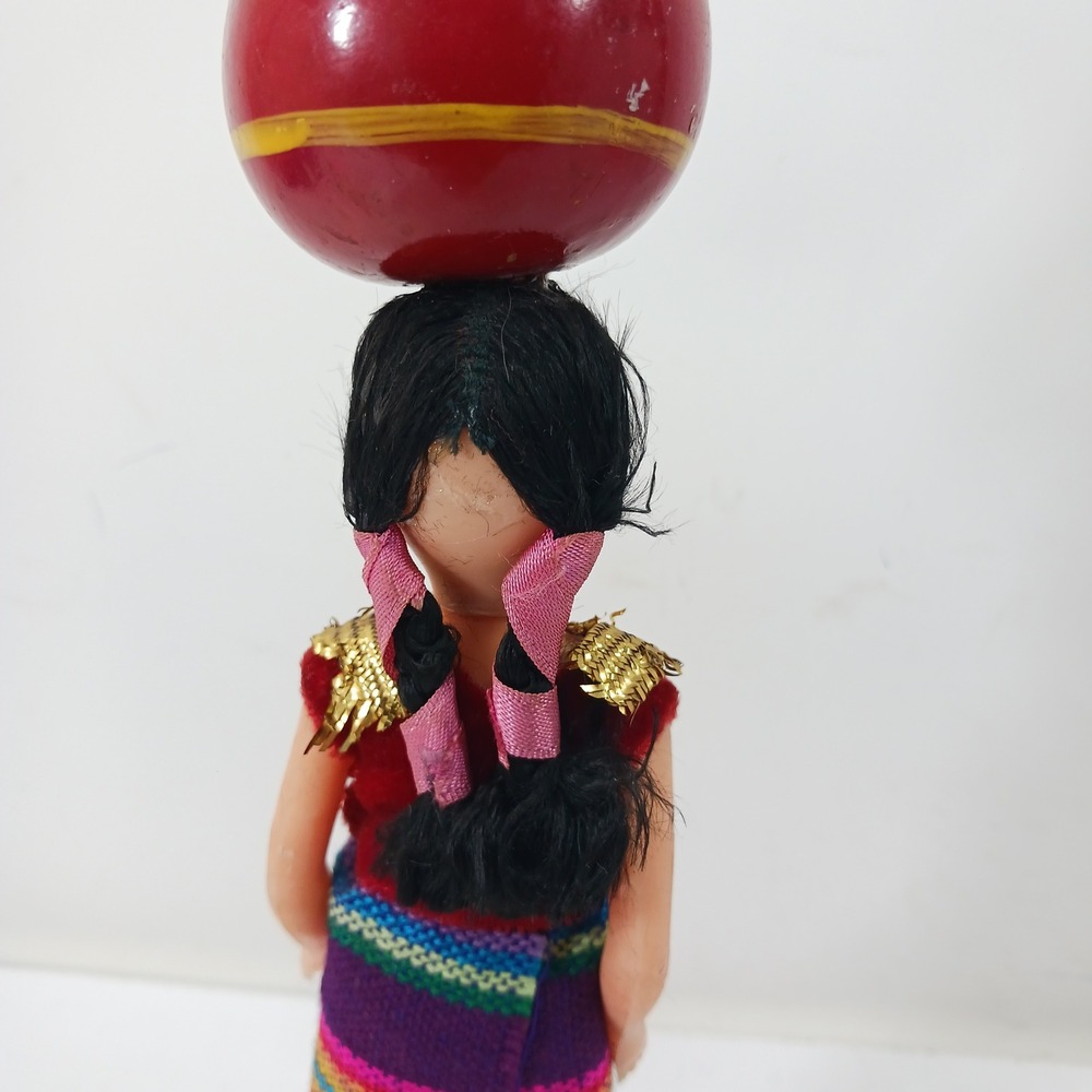 Vintage Guatemalan Souvenir Doll Traditional Dress Water Jug Folk Art 12.5" - Picture 9 of 15